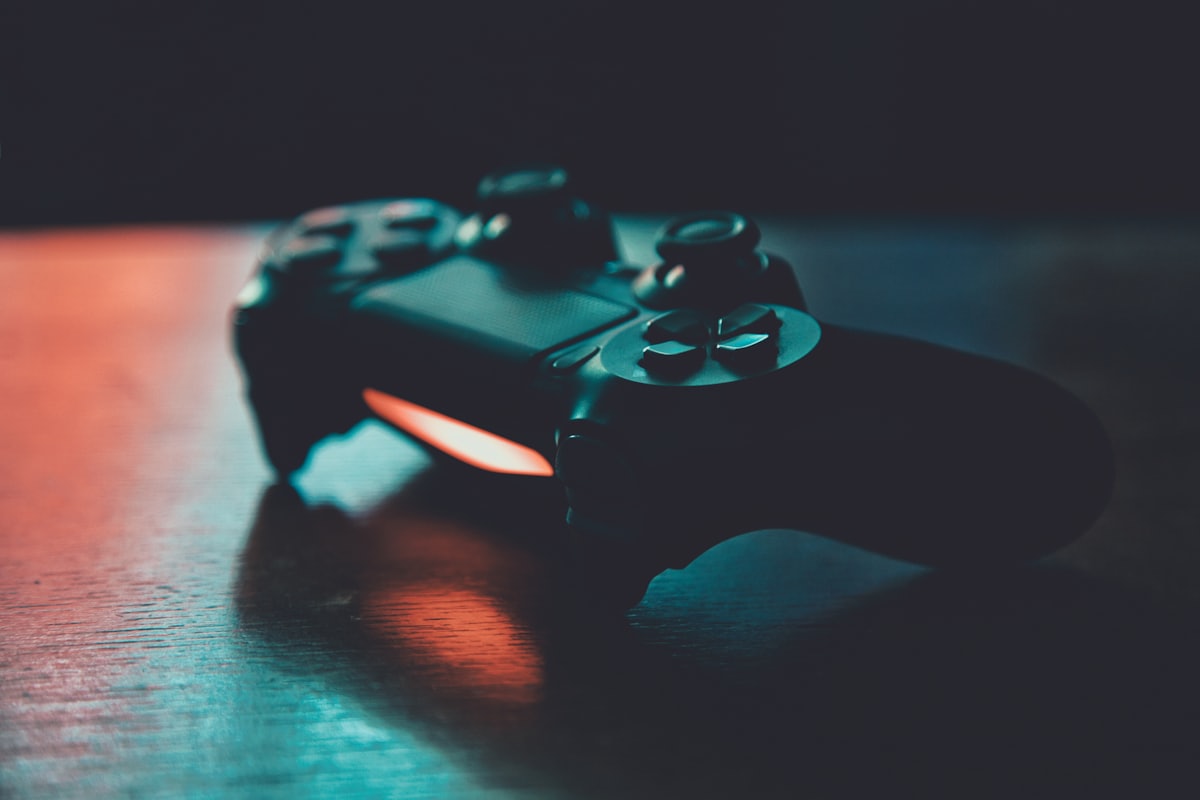 Kontroler game sebagai ilustrasi halaman pendaftaran